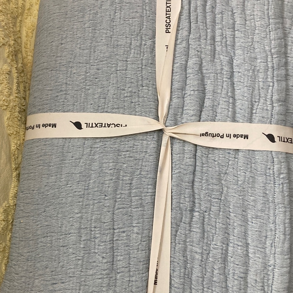 NWT! Piscatextil Light Blue cotton King coverlet - Picture 4 of 4